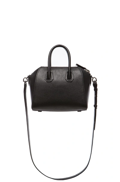 Shop Gucci Mini Sugar Antigona In Black