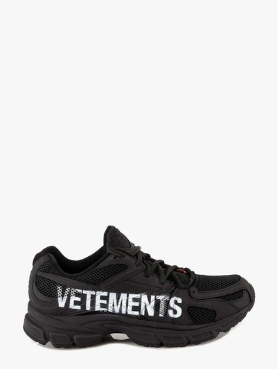 Shop Vetements Spike Runner  X Reebok In Black