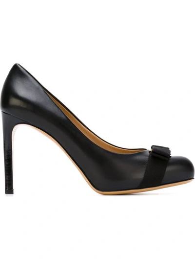 Shop Ferragamo 'pimpa' Pumps