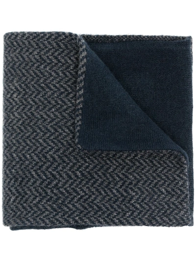 Shop N•peal Herringbone-print Cashmere Scarf In Blue