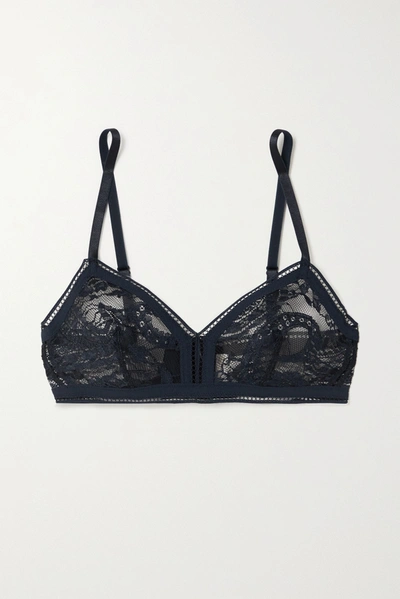 Shop Eres Kashmir Attar Stretch-lace Soft-cup Triangle Bra In Navy