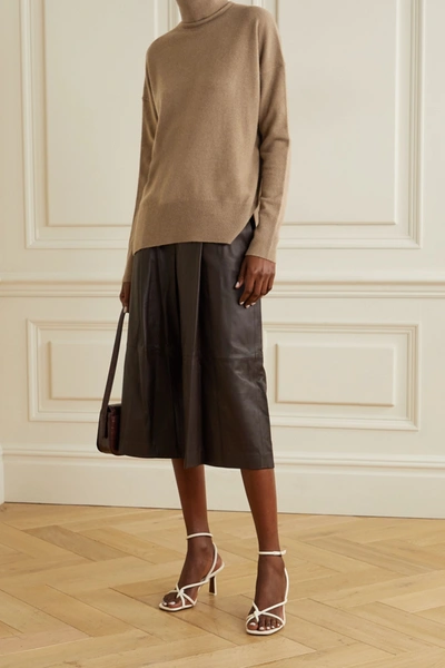 Shop Theory Karenia Cashmere Turtleneck Sweater In Camel