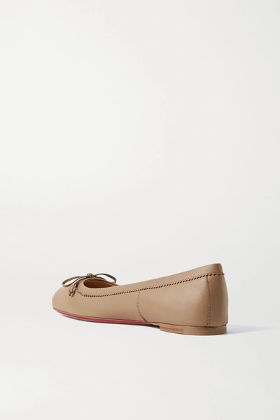 Shop Christian Louboutin Mamadrague Leather Ballet Flats In Mushroom