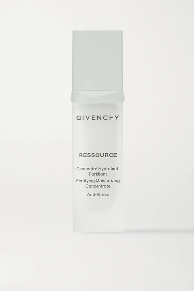 Shop Givenchy Fortifying Moisturizing Concentrate, 30ml In Colorless