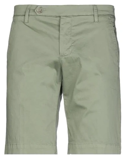 Shop Entre Amis Shorts & Bermuda Shorts In Military Green