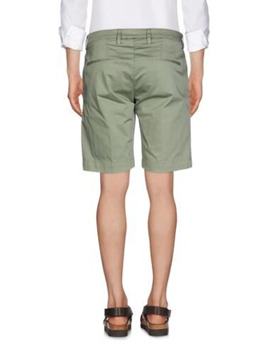 Shop Entre Amis Shorts & Bermuda Shorts In Military Green