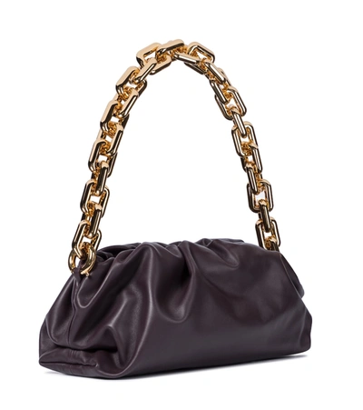 Shop Bottega Veneta Chain Pouch Leather Shoulder Bag In Purple