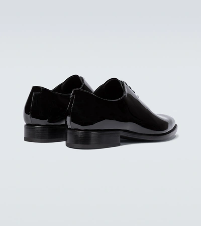 Shop Givenchy Classic Oxford Formal Shoes In Black