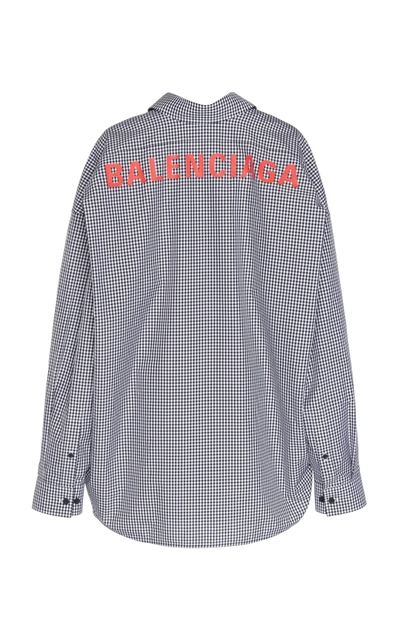 Shop Balenciaga Swing Logo-print Checked Poplin Shirt In Black/white