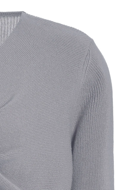 Shop Gauge81 Women's Durham Twisted Cashmere Crop Top In Grey