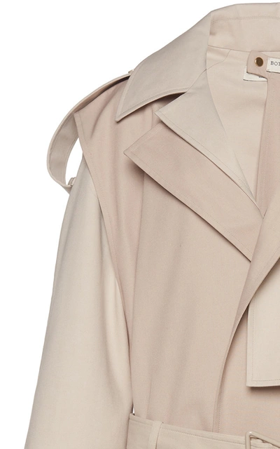 Bottega Veneta Removable Sleeve Crepe Trench Coat In Neutral
