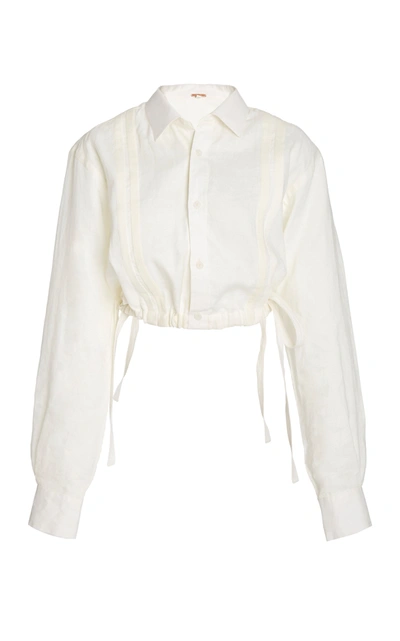 Shop Johanna Ortiz Ecru Cuban Towns Cropped Linen Shirt In Neutral