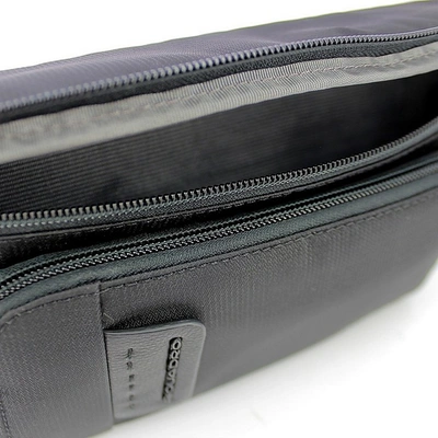 Shop Piquadro Designer Men's Bags Black P16 Men's Belt Bag In Noir