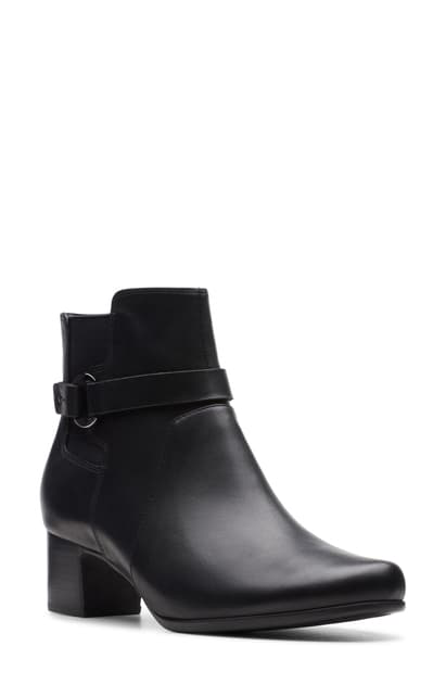 clarks un damson mid