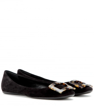 Roger Vivier Gommette Embellished Suede Ballet Flats In Black