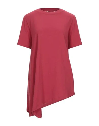 Shop Liviana Conti T-shirts In Red