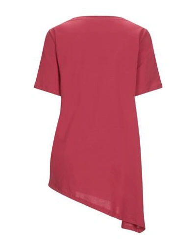Shop Liviana Conti T-shirts In Red