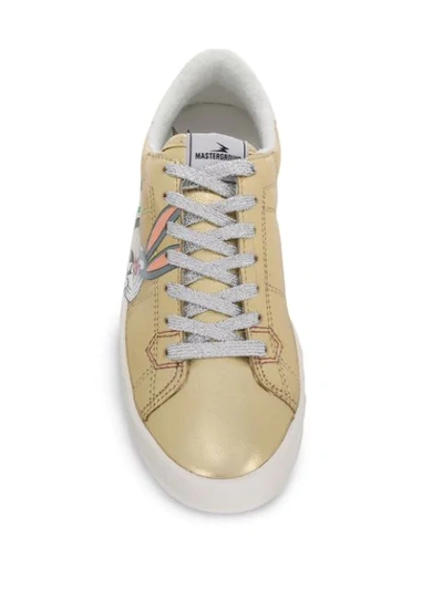 Moa Master Of Arts Bugs Bunny Low-top Sneakers In Gold