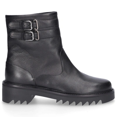Shop Aquazzura Ankle Boots Sue Calfskin In Black