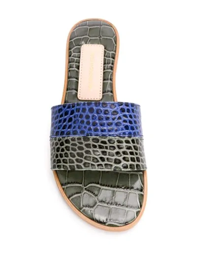 Shop Avec Modération Crocodile Embossed Sandals In Green