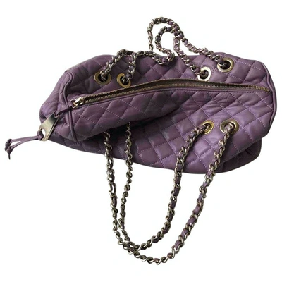 Pre-owned Moschino Cheap And Chic Leather Handbag In Purple