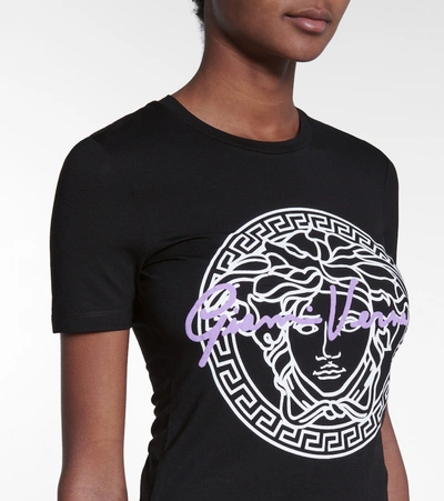 Shop Versace Logo Cotton T-shirt In Black