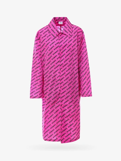 Shop Vetements Raincoat In Pink