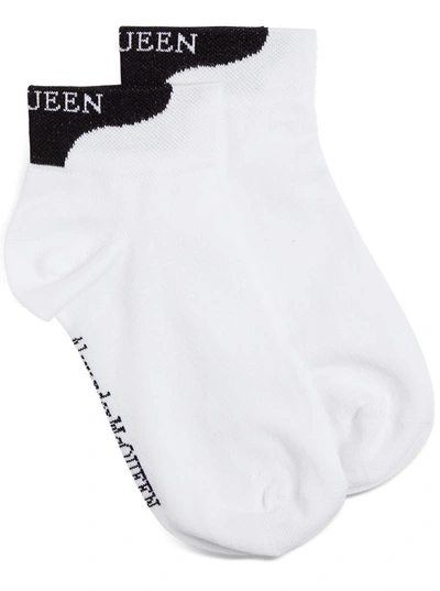 Shop Alexander Mcqueen Ankle Cotton Socks With Logo In White