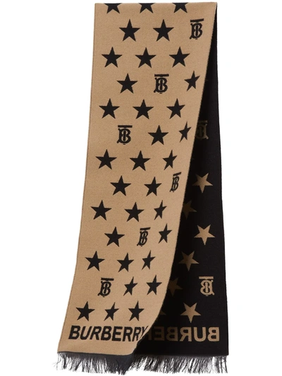 Shop Burberry Star Jacquard-knit Scarf In Neutrals