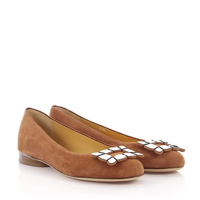 Shop Truman's Classic Ballet Flats In Beige