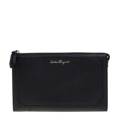 Pre-owned Ferragamo Black Leather Zip Clutch