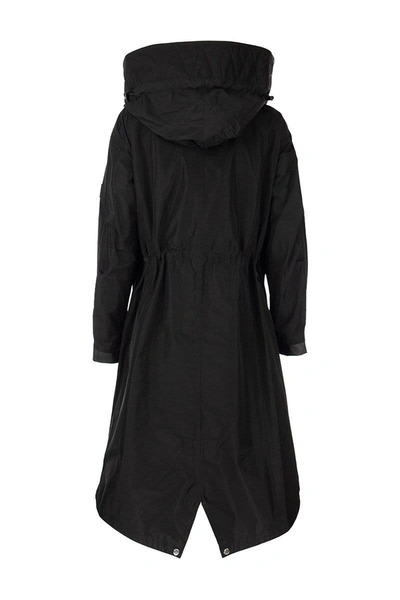 Shop Burberry Detachable Hood Shape-memory Taffeta Parka Colney In Black
