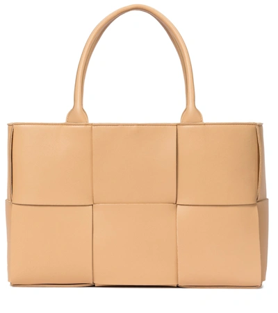 Shop Bottega Veneta Arco Medium Leather Tote In Beige