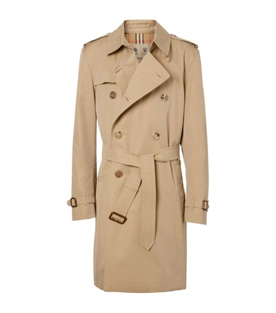 Shop Burberry The Mid-length Kensington Heritage Trench Coat In Honey