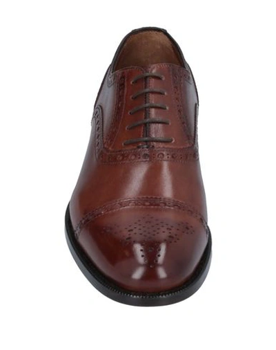 Shop Alexander Trend Laced Shoes In Brown