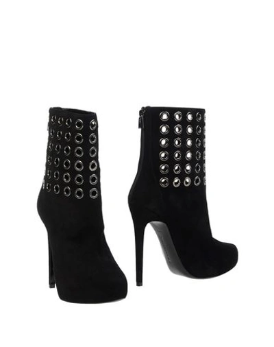 Barbara Bui Ankle Boots In Black