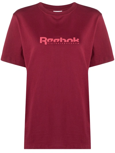 Shop Victoria Beckham Logo-print T-shirt In Red