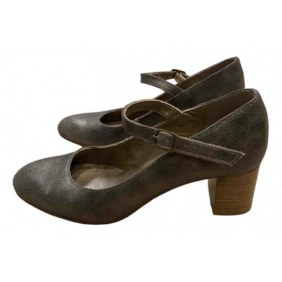 Pre-owned Bensimon Grey Leather Heels