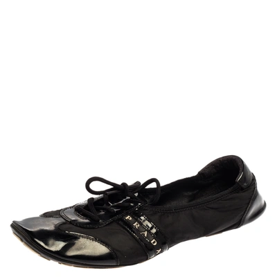 Pre-owned Prada Black Nylon And Leather Lace Up Flats Size 40