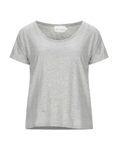 Shop Absolut Cashmere T-shirts In Light Grey