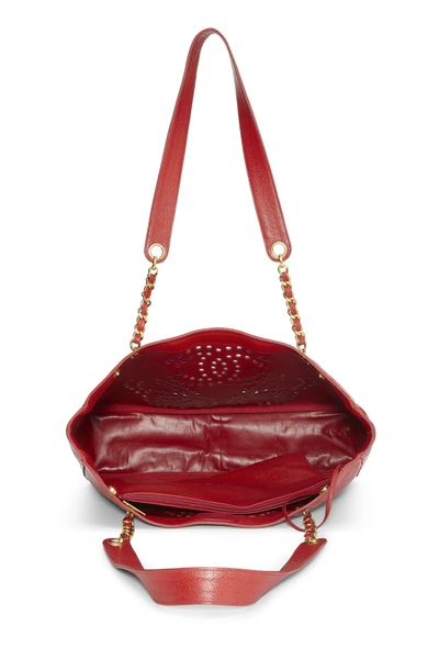 Chanel Red Caviar Medium Classic flap bag ○ Labellov ○ Buy and Sell  Authentic Luxury
