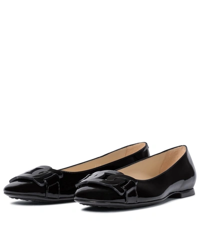 Shop Tod's Gomma Patent Leather Ballet Flats In Black