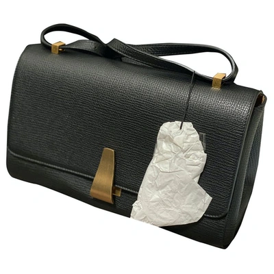 Pre-owned Bottega Veneta Bv Angle Leather Bag In Black