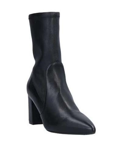 Shop Stuart Weitzman Woman Ankle Boots Black Size 5 Soft Leather