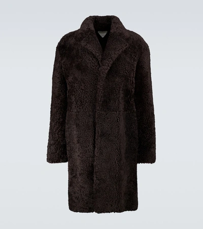 Shop Bottega Veneta Shearling Long Coat In Brown