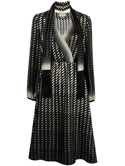 Shop Gucci Scarf-detail Graphic-print Dress In Schwarz
