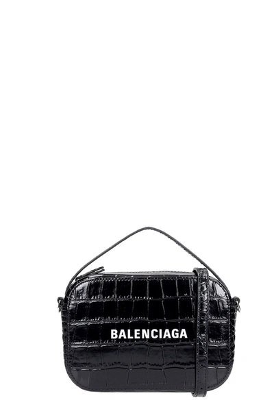 Shop Balenciaga Everyday Cam Xs Hand Bag In Black Leather