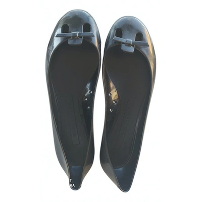 Pre-owned Marc Jacobs Ballet Flats In Black