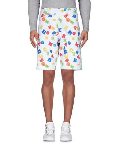 Moschino Bermudas In White