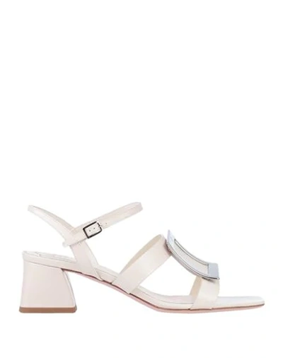Roger Vivier Sandals In Ivory